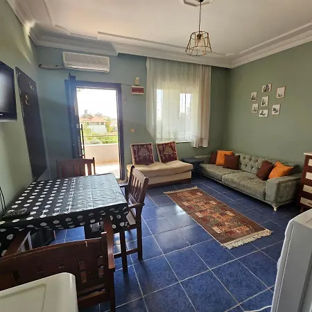 Belhomes 公寓 贝尔迪比