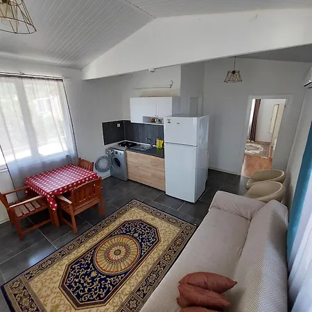 Belhomes 贝尔迪比