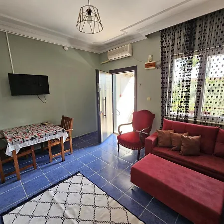 Apartament Belhomes *