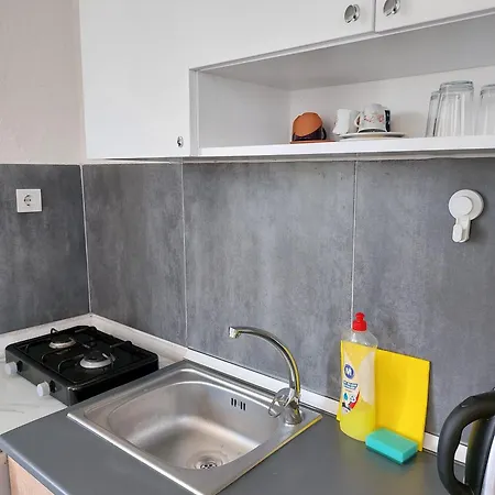 Apartament Belhomes *